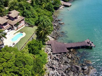 house em Avenida Engenheiro Martinho Storace, Ponta das Canas - Ilhabela - SP
