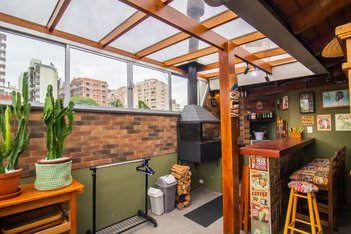 apartment em Gonçalves Ledo, Jardim Botânico - Porto Alegre - RS