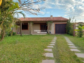 house em Avenida Ágata, Rainha do Mar - Xangri-Lá - RS