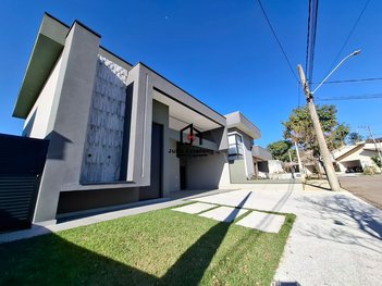 house em Avenida das Palmeiras, Bairro do Grama - Caçapava - SP