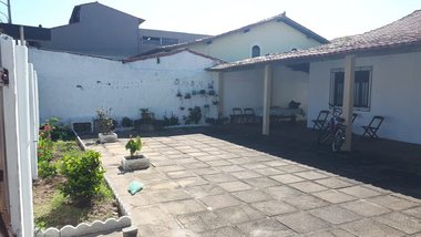 house em Rua Roberto Silveira, São Francisco - Cabo Frio - RJ