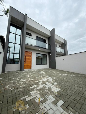 house em Rua Hercílio Luz, Glória - Joinville - SC