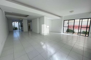 house em Rua Ângelo La Porta, Centro - Florianópolis - SC