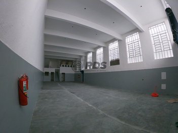 industrial em Avenida Prestes Maia, Centro - Diadema - SP