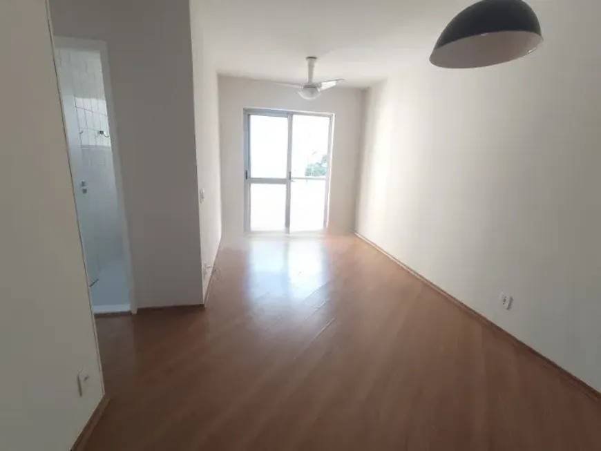 img0
