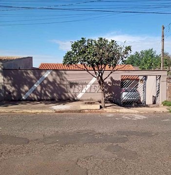 house em Rua Ana Murge, Conjunto Habitacional Maria Cecília Serrano de Oliveira - Londrina - PR