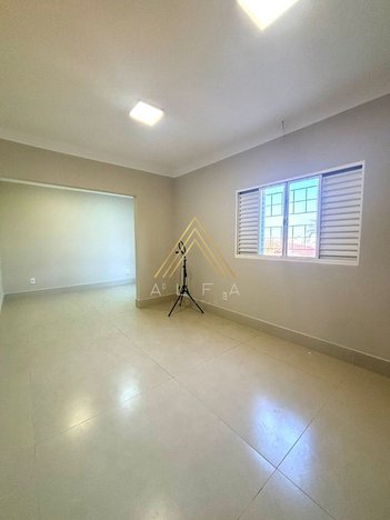 office em 4, Jardim Claret - Rio Claro - SP