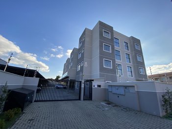 apartment em Rua João Zarpelon, Costeira - São José dos Pinhais - PR