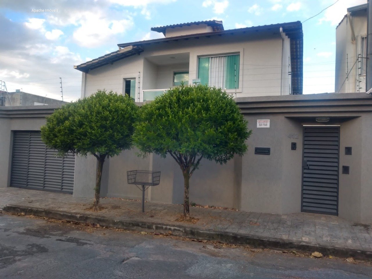 Casa com 4 quartos — Copacabana, Belo Horizonte
