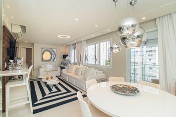 apartment em Rua Carlos Contursi, Jardim Europa - Porto Alegre - RS