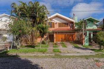 house em Rua Doutor Nunes Vieira, Três Vendas - Pelotas - RS