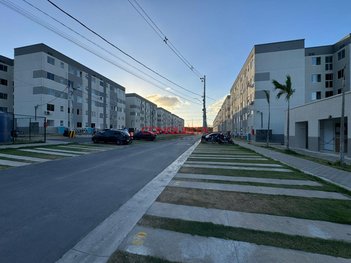 apartment em Avenida Maciel Bezerra, Siqueira - Maracanaú - CE