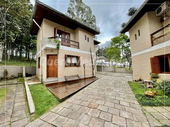 house em Clélia Manfro, Petrópolis - Caxias do Sul - RS