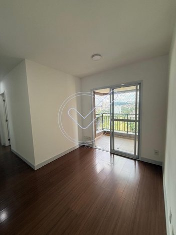 apartment em Avenida Sebastião Davino dos Reis, Jardim Tupanci - Barueri - SP