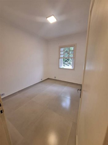 apartment em Rua Doutor Rafael Caramuru Lanzelloti, Aclimação - São Paulo - SP