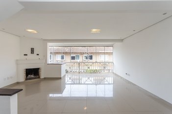 house em Rua Professor Xavier Simões, Sétimo Céu - Porto Alegre - RS