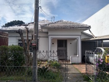 house em Rua Senador Salgado Filho, Centro - Esteio - RS