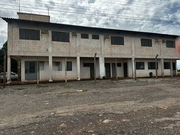 commercial_building em Quadra 18, Luzília Parque - Luziânia - GO