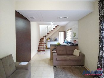 house em Rua Alvarenga Peixoto, Loteamento Villa Branca - Jacareí - SP