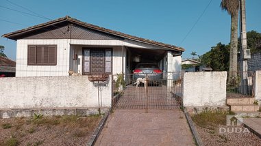 house em Rua Amélia Cezário Felipe, Jardim Angélica - Criciúma - SC