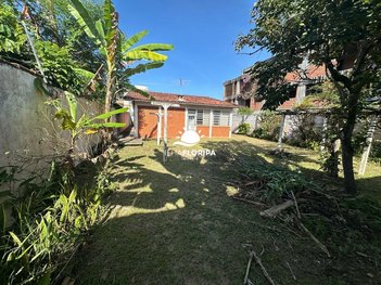 house em Rua Afonso Cardoso da Veiga, Canasvieiras - Florianópolis - SC