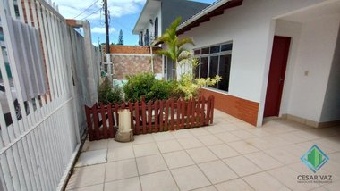 house em Rua Celso Bayma, Barreiros - São José - SC