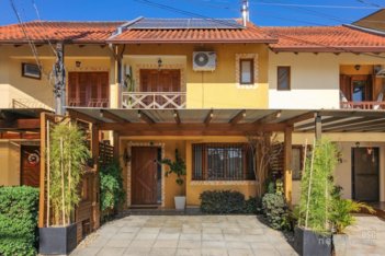 house em Avenida Edgar Pires de Castro, Hípica - Porto Alegre - RS