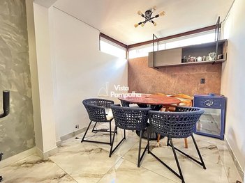 apartment em Rua dos Bororós, Santa Mônica - Belo Horizonte - MG