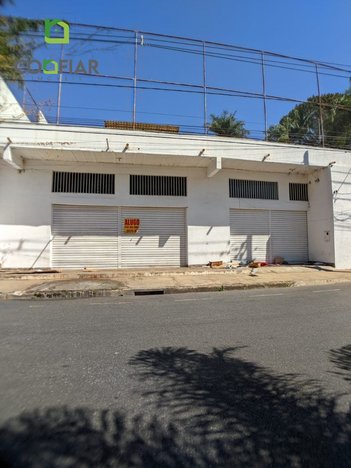 business em Avenida Alfredo Camarate, São Luiz - Belo Horizonte - MG