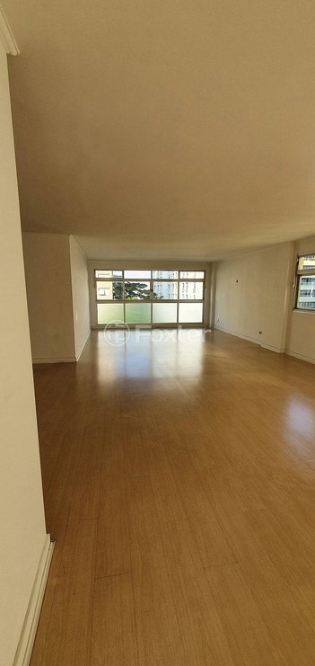 apartment em Rua dos Franceses, Morro dos Ingleses - São Paulo - SP