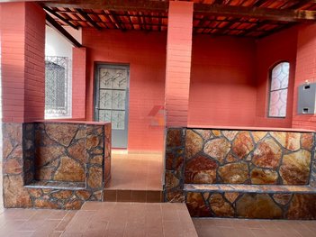 house em Praça Bernardino de Lima, Centro - Nova Lima - MG