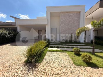 house em Rua Argemiro Costa, Nova Uberlândia - Uberlândia - MG
