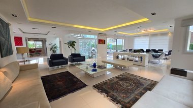 house em dos Búzios, Jurerê Internacional - Florianópolis - SC