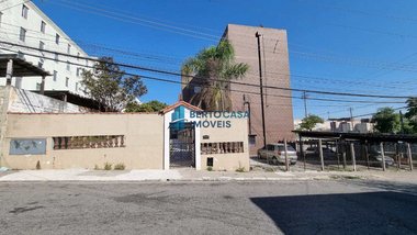 apartment em Rua Antônio Capuzzi, Conjunto Residencial José Bonifácio - São Paulo - SP