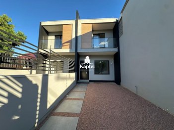 house em Rua José Antônio Lucchese Gusmão, São José - Canoas - RS