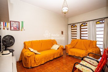 house em QE 13 Conjunto F, Guará II - Brasília - DF