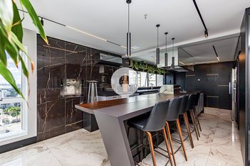 apartment em Avenida Iguaçu, Água Verde - Curitiba - PR