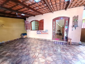 house em Rua Londrina, Capelinha - Betim - MG