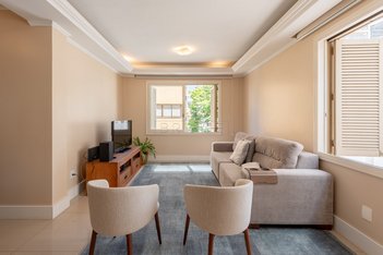 apartment em Rua Coronel Aurélio Bitencourt, Rio Branco - Porto Alegre - RS