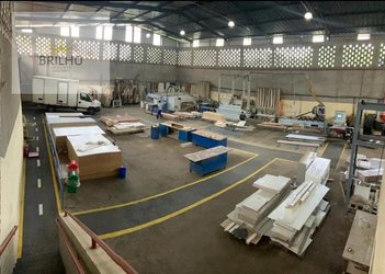 industrial em Avenida Victório Fornazaro, Vila Sul Americana - Carapicuíba - SP