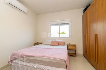 house em Avenida Frederico A Ritter, Distrito Industrial - Cachoeirinha - RS