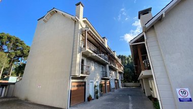house em Rua Paul Harrys, Centro - Canela - RS