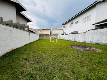land_lot em Avenida Tom Jobim, Loteamento Residencial Porto Seguro - Tremembé - SP