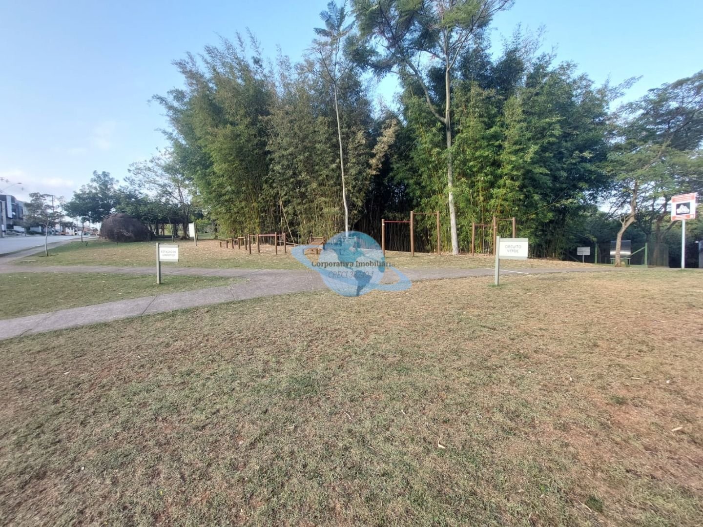 Terreno com 300m² | Foto_migracao | 7