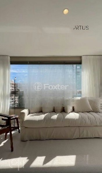 apartment em Rua Artur Fabião Carneiro, Passo da Areia - Porto Alegre - RS