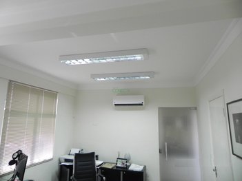 office em Rua Espírito Santo, Centro - Londrina - PR