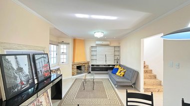 house em Avenida José Corrêa da Silva, Cavalhada - Porto Alegre - RS