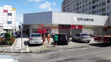 business em Avenida Brigadeiro Mário Epinghaus, Centro - Lauro de Freitas - BA