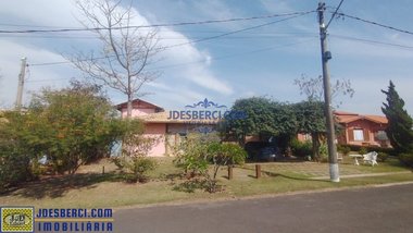 house em Área Rural, Área Rural de Jaguariúna - Jaguariúna - SP