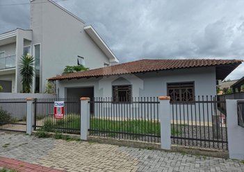 house em Rua Rosalia Stenger Ayroso, Barra do Rio Cerro - Jaraguá do Sul - SC